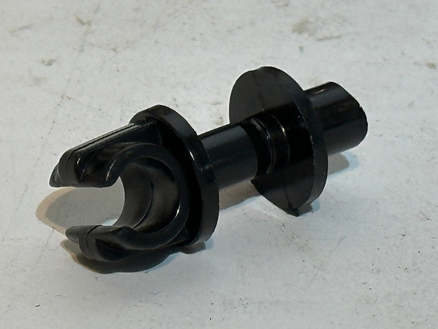 Fuel Pipe to Chassis Clip