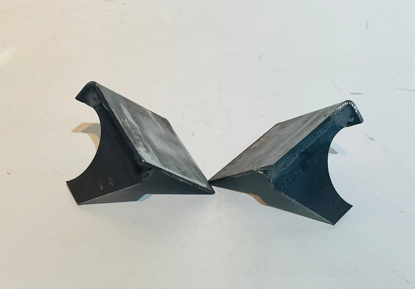 Rear Body Mounting Brackets - Pair