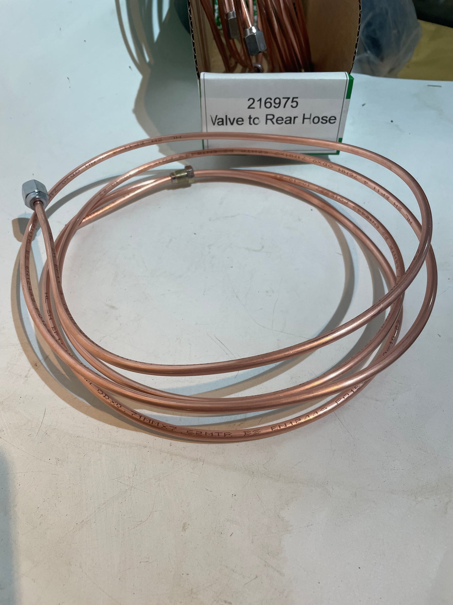 Valve to Rear Flexible Hose - SE6B on