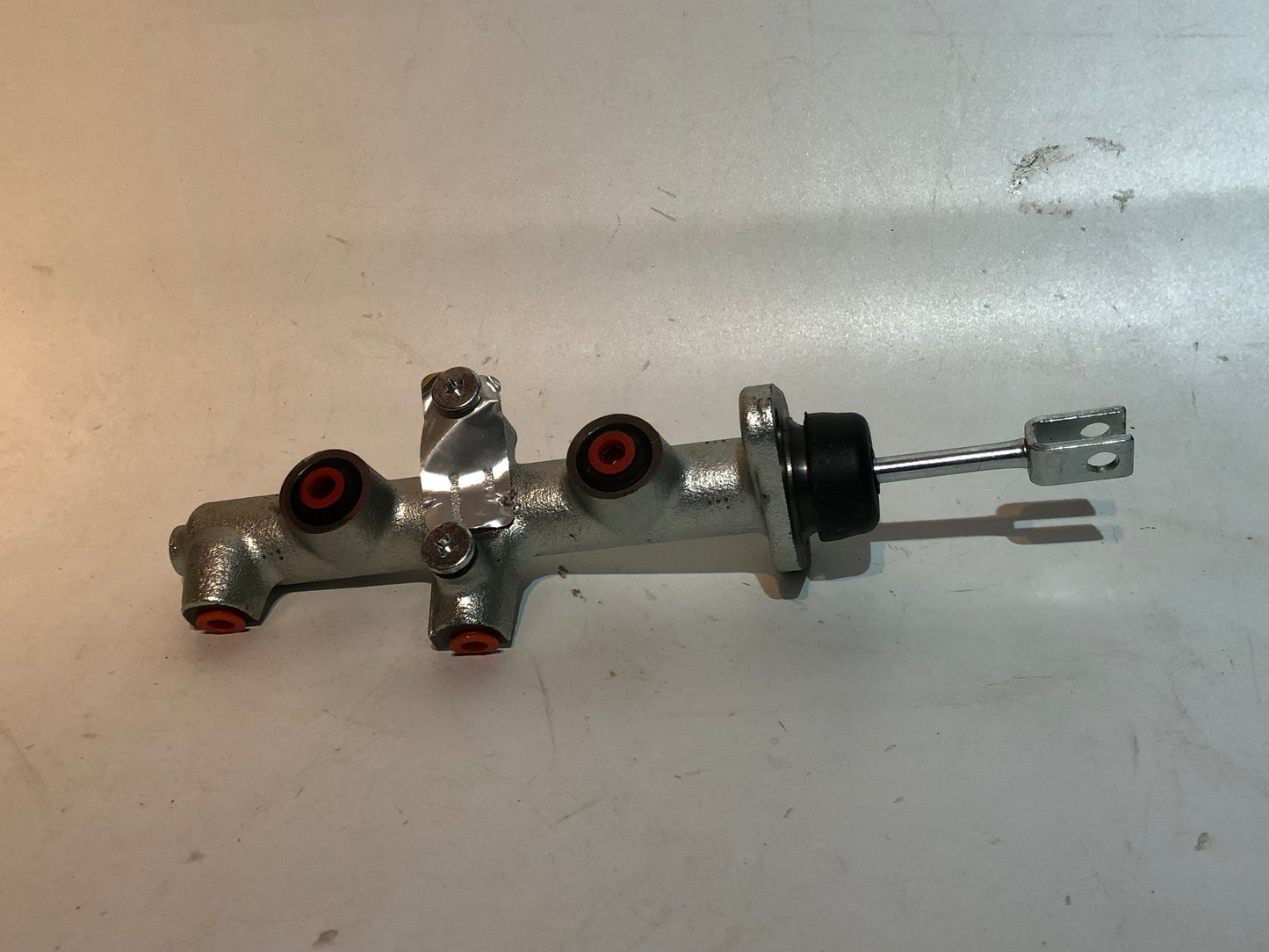 Master Cylinder - Dual Stage