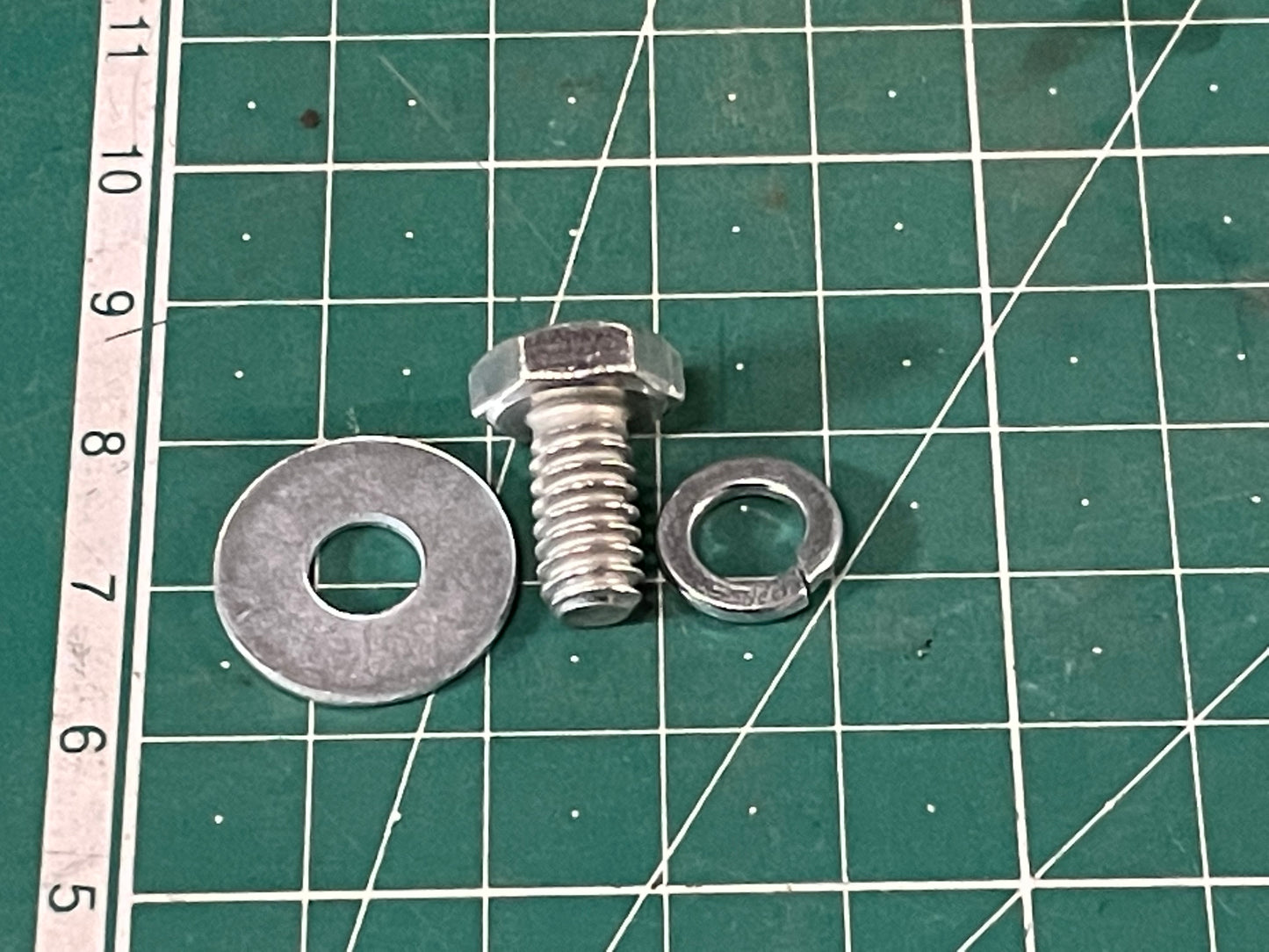 Distributor to Block Bolt Kit