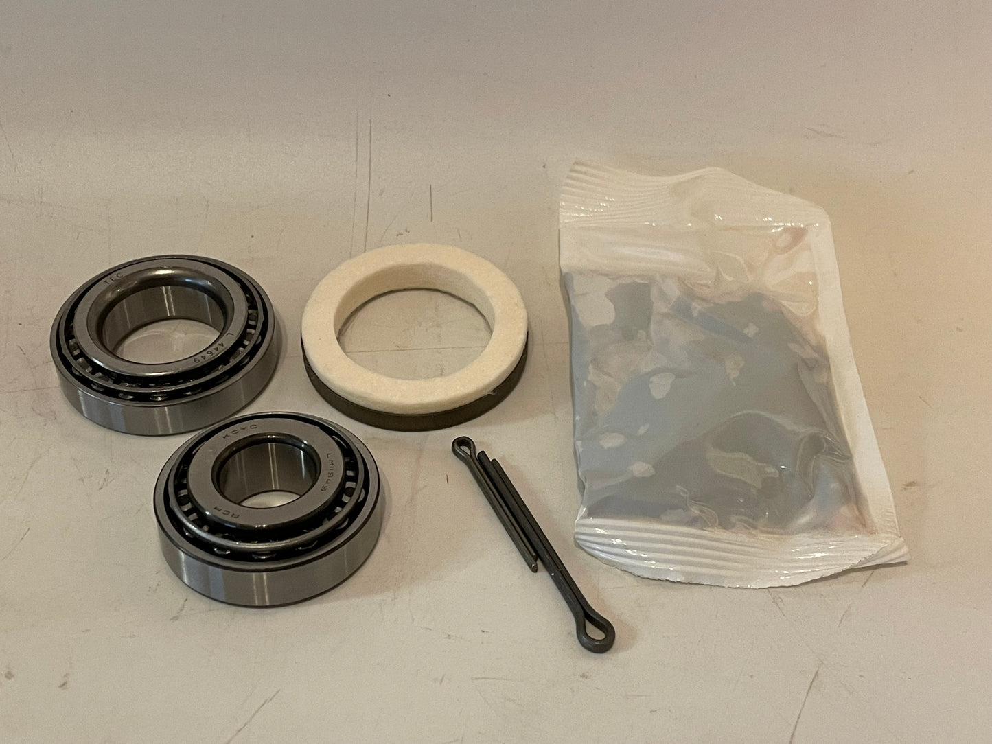 SE6 to GTC Front Wheel Bearing Kit, Budget