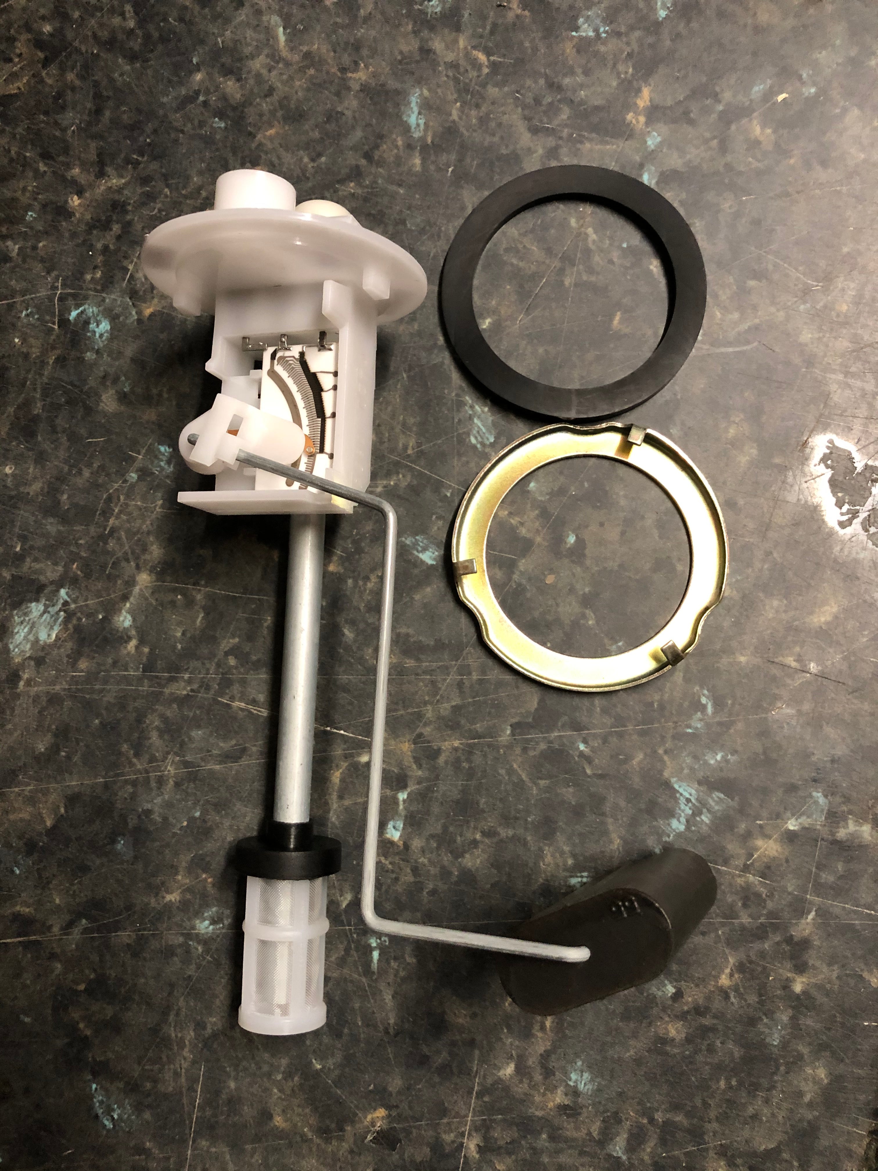 Rialto, Robin Fuel System – CHG Classics Ltd