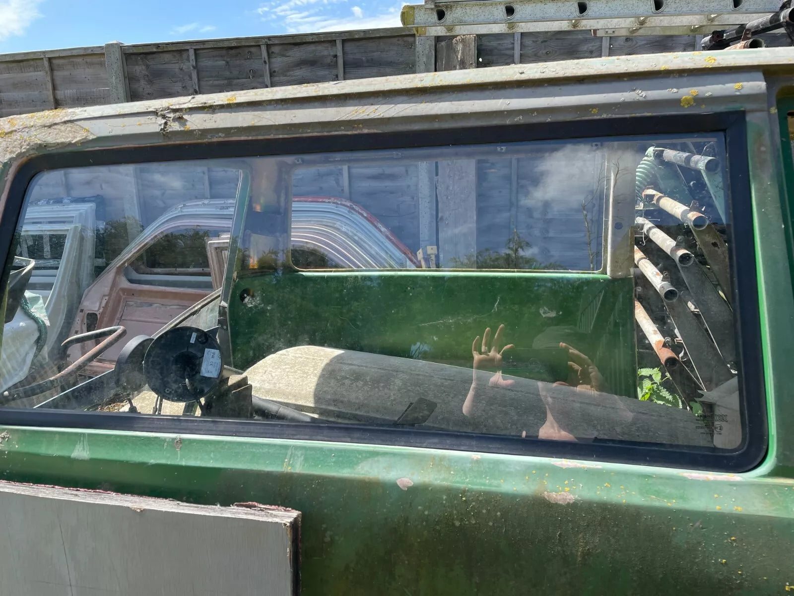 Robin - Rialto Estate Side Window Seal – CHG Classics Ltd