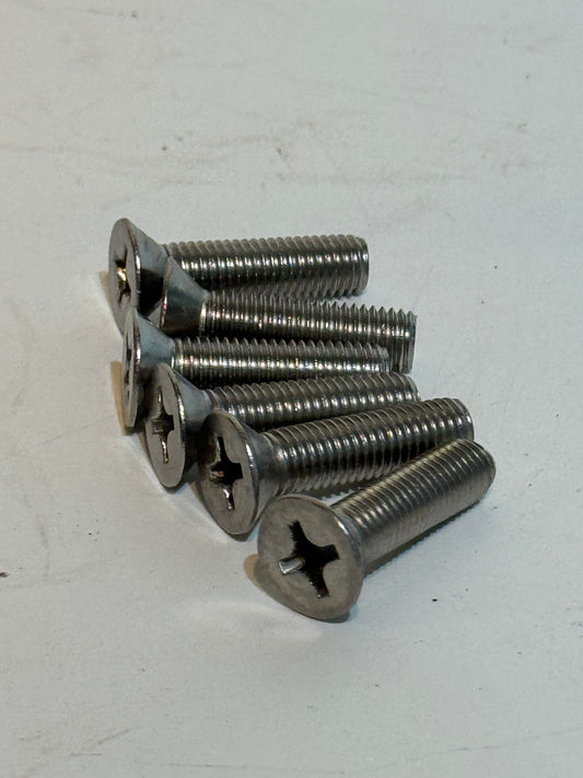 Seat to Hinge Screw Kit - SE5/5a