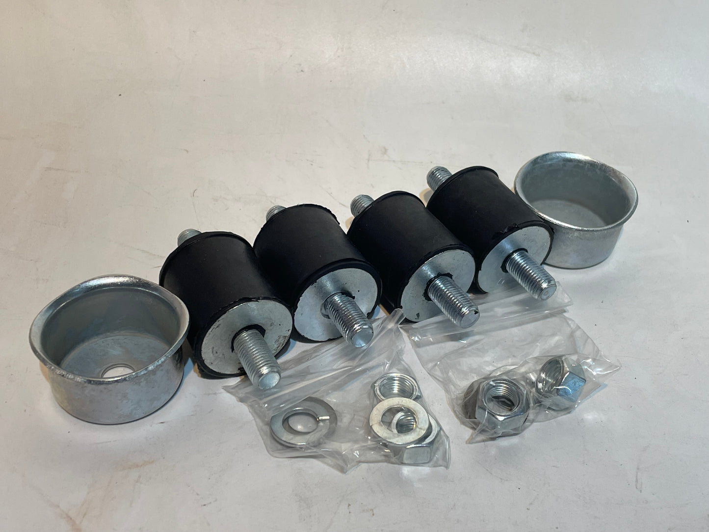 Engine Mounts, Nuts, Cups and Washers Kit